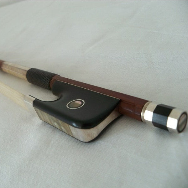 photo de Archet violoncelle 4/4 VUILLAUME, monté argent