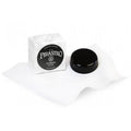 Colophane noire pour violon Pirastro Schwarz avec son emballage blanc Lutherie d'Art sur un tissu de protection